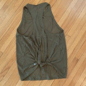 Lululemon tank